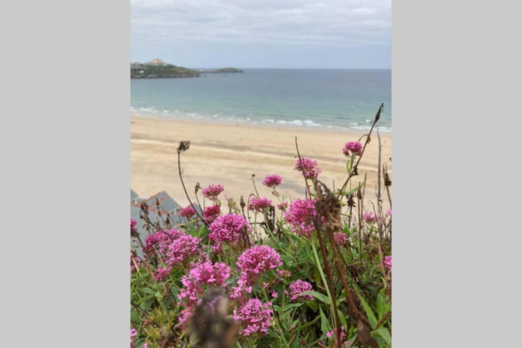 Beautiful 3 Bedroom Apartment By The Sea Newquay  Exterior photo