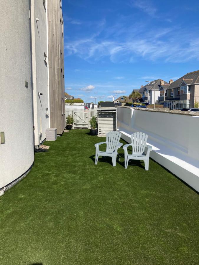 Beautiful 3 Bedroom Apartment By The Sea Newquay  Exterior photo